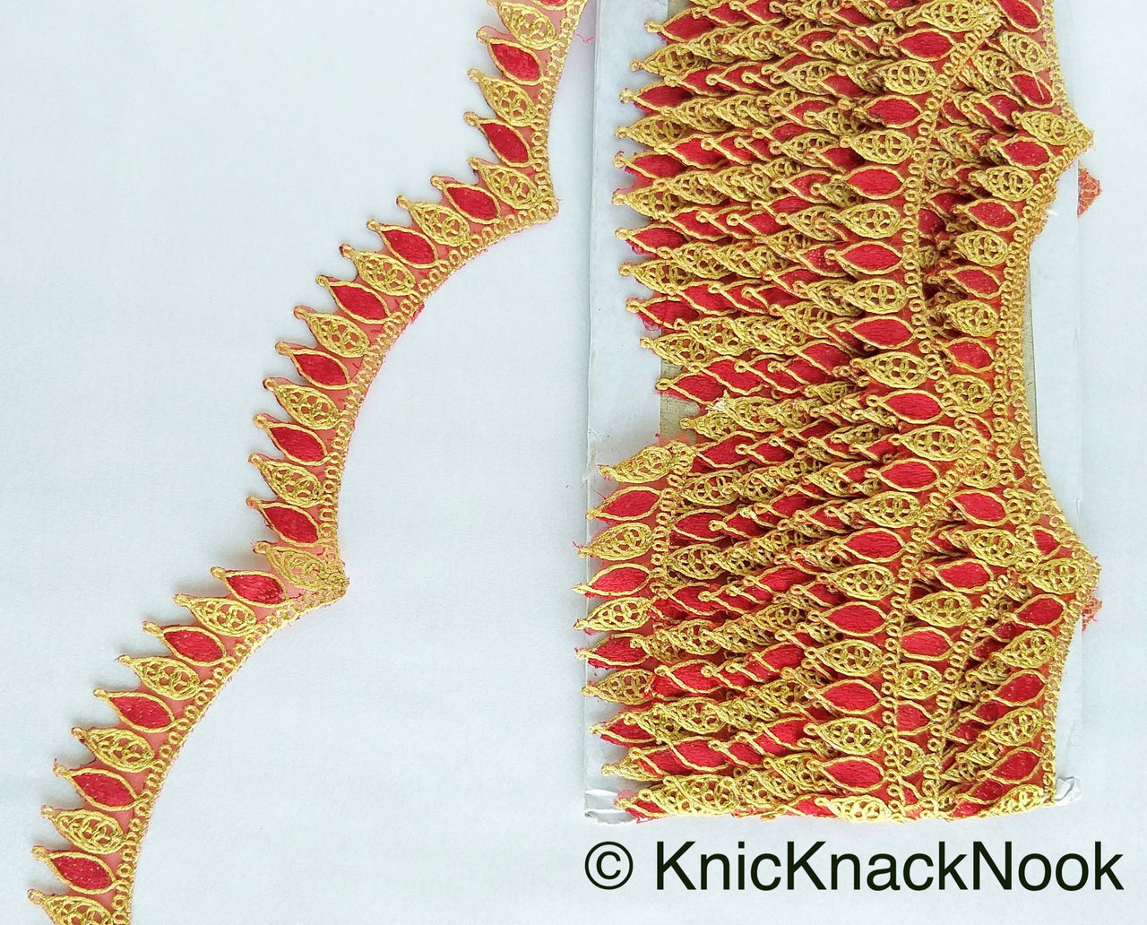 Red / Off White / Pink And Gold One Yard Scallop Lace Trim 28mm Wide