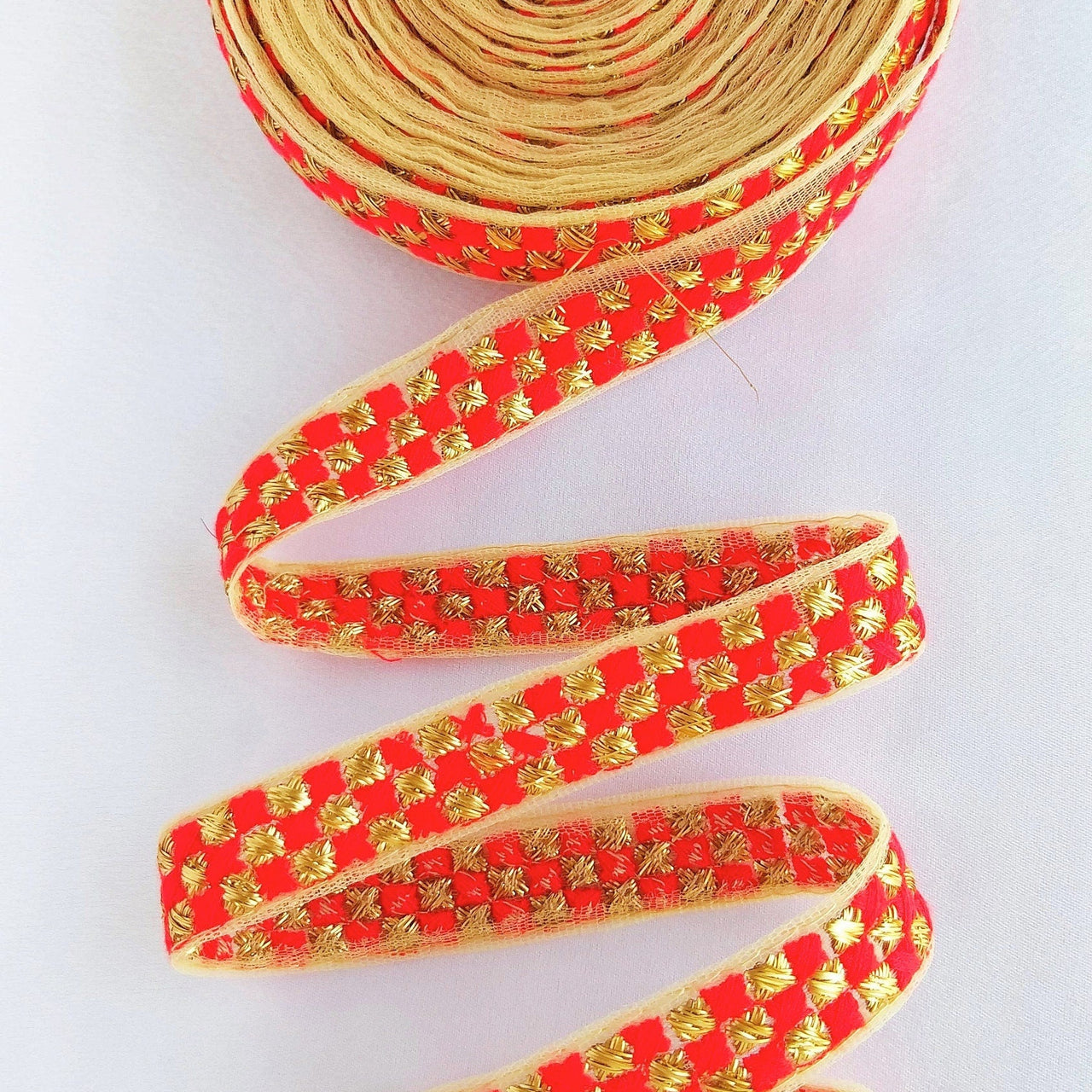 Beige Net Lace Trim With Beautiful Brown / Red And Gold Embroidery, Approx. 20mm wide