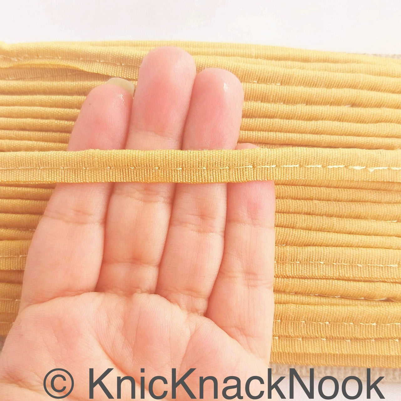 2mm Flanged Insertion Piping on 9mm Band, Light Brown Art Silk Trim, Cord piping Trim