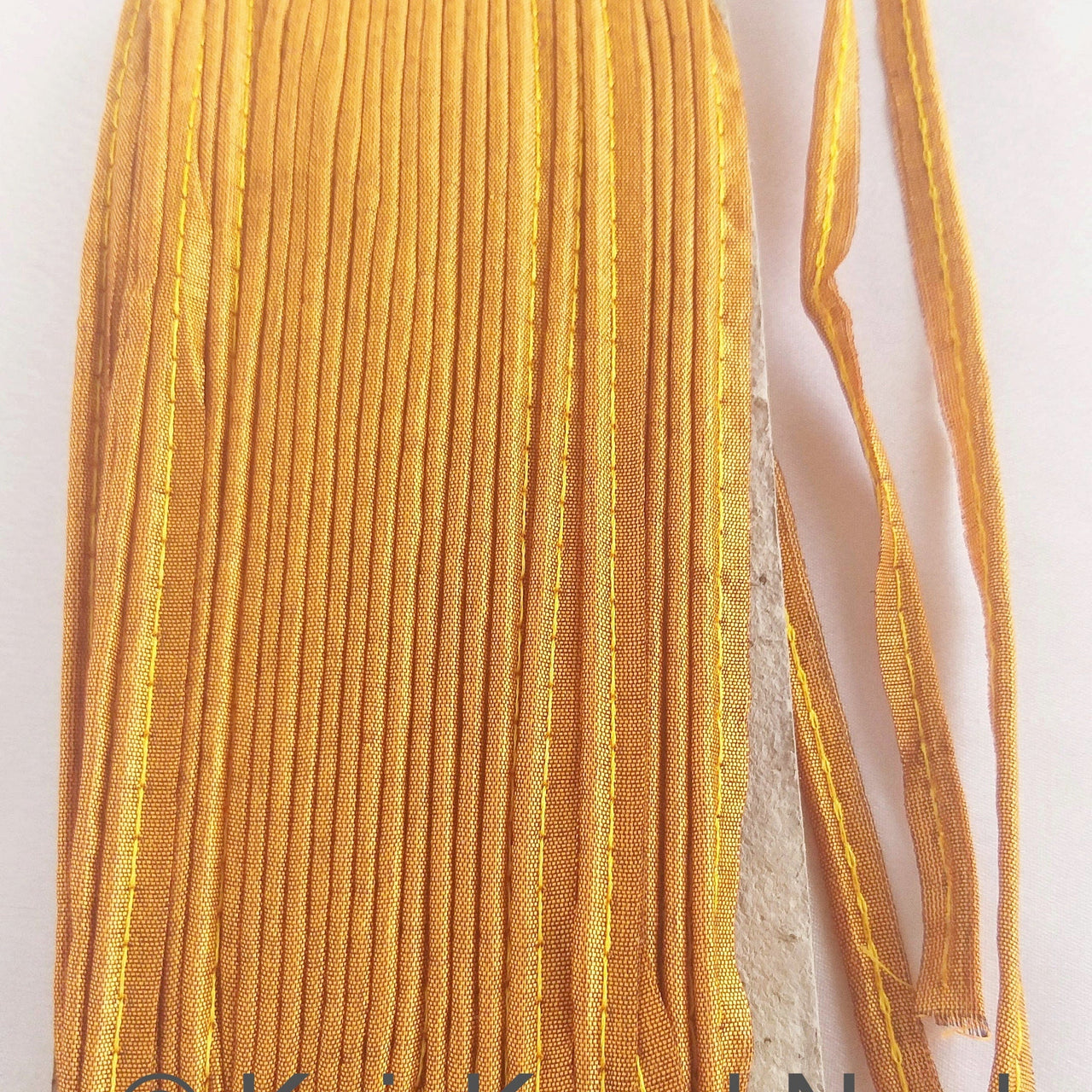 2mm Flanged Insertion Piping on 9mm Band, Brown Art Silk Trim, Cord piping Trim