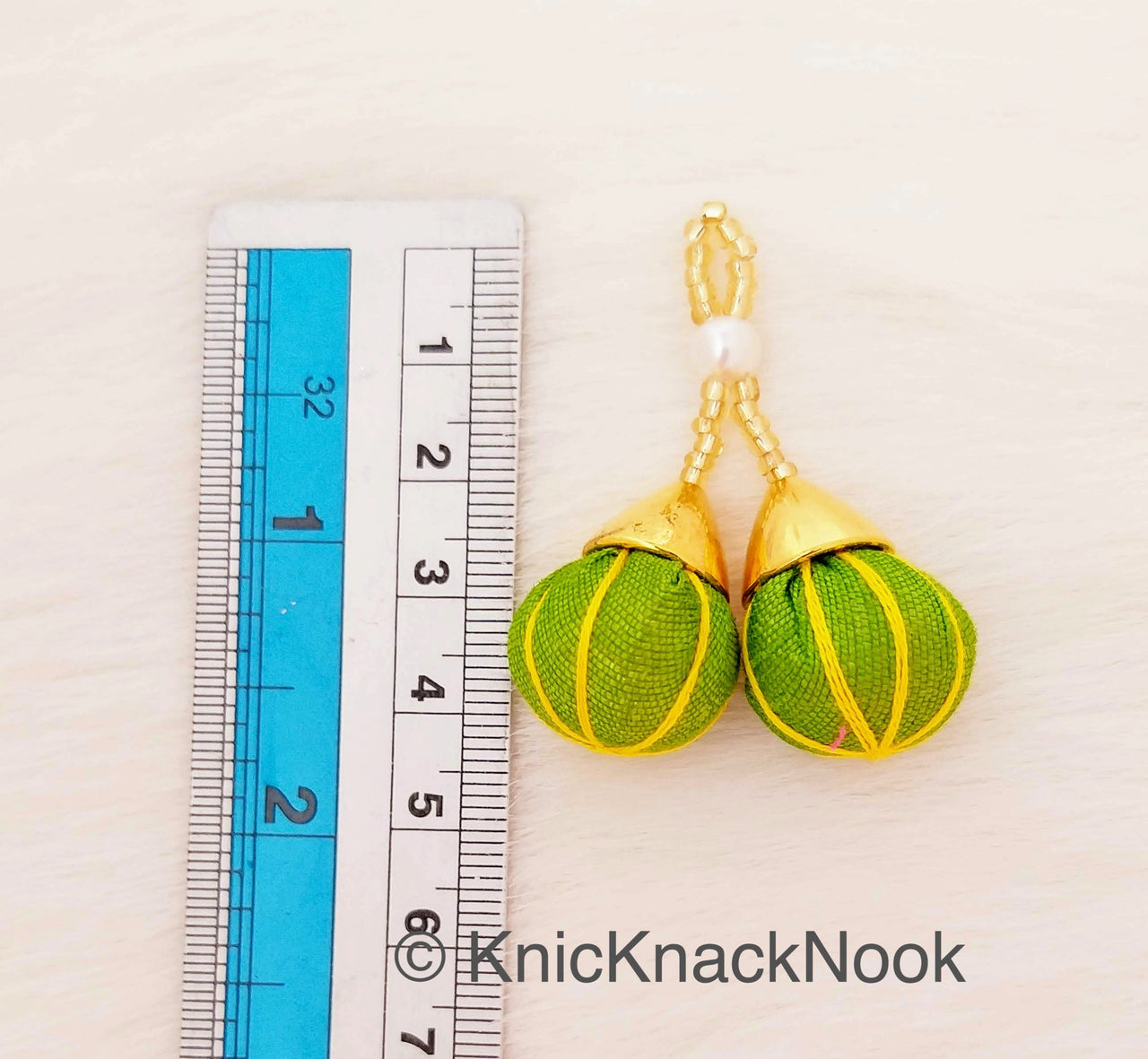 Green Tassels Art Silk Fabric Balls Bunch, Latkan, Embellishments