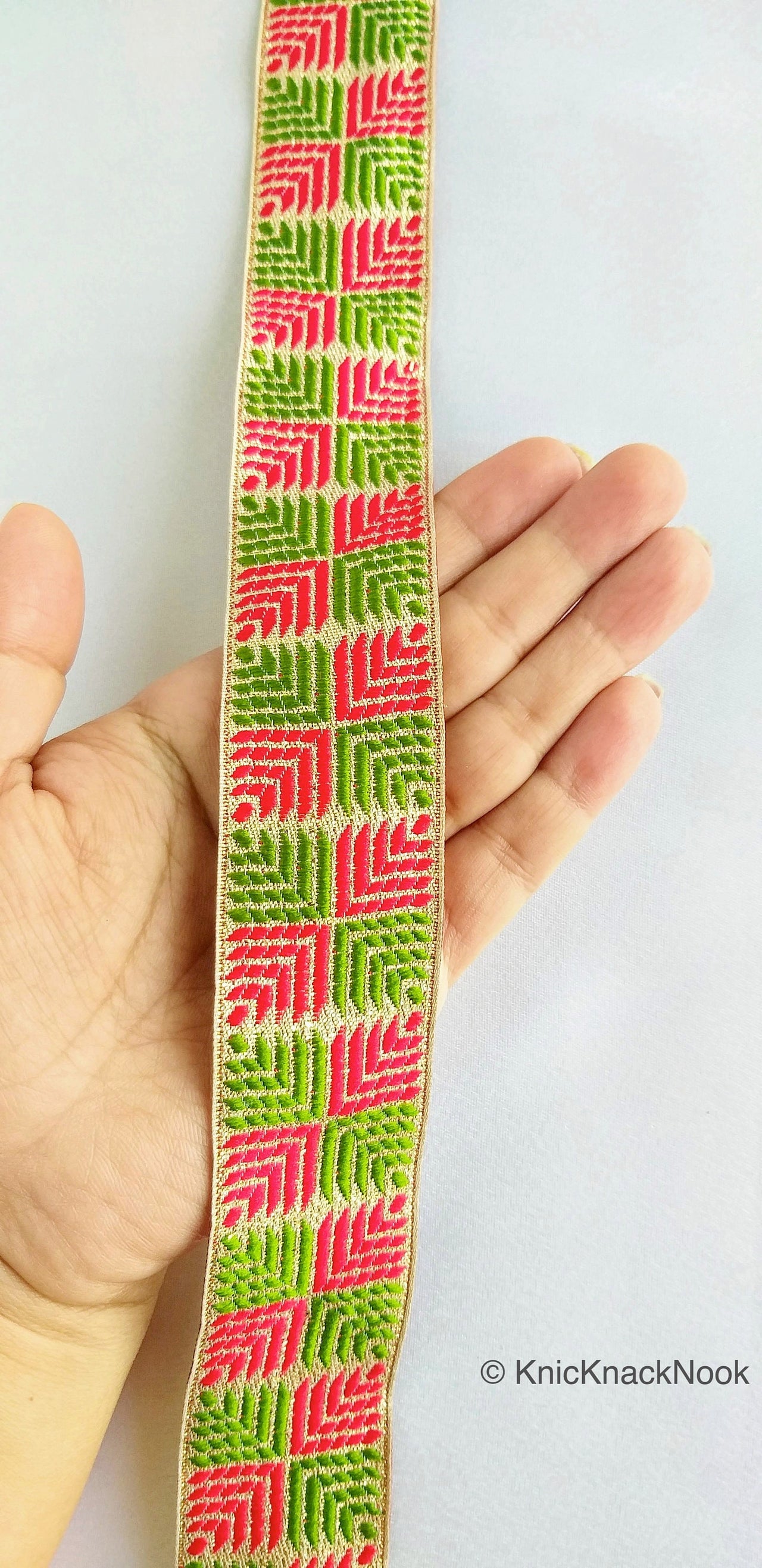 Red And Green Jacquard Trim, Approx 34mm Wide, Decorative Trim