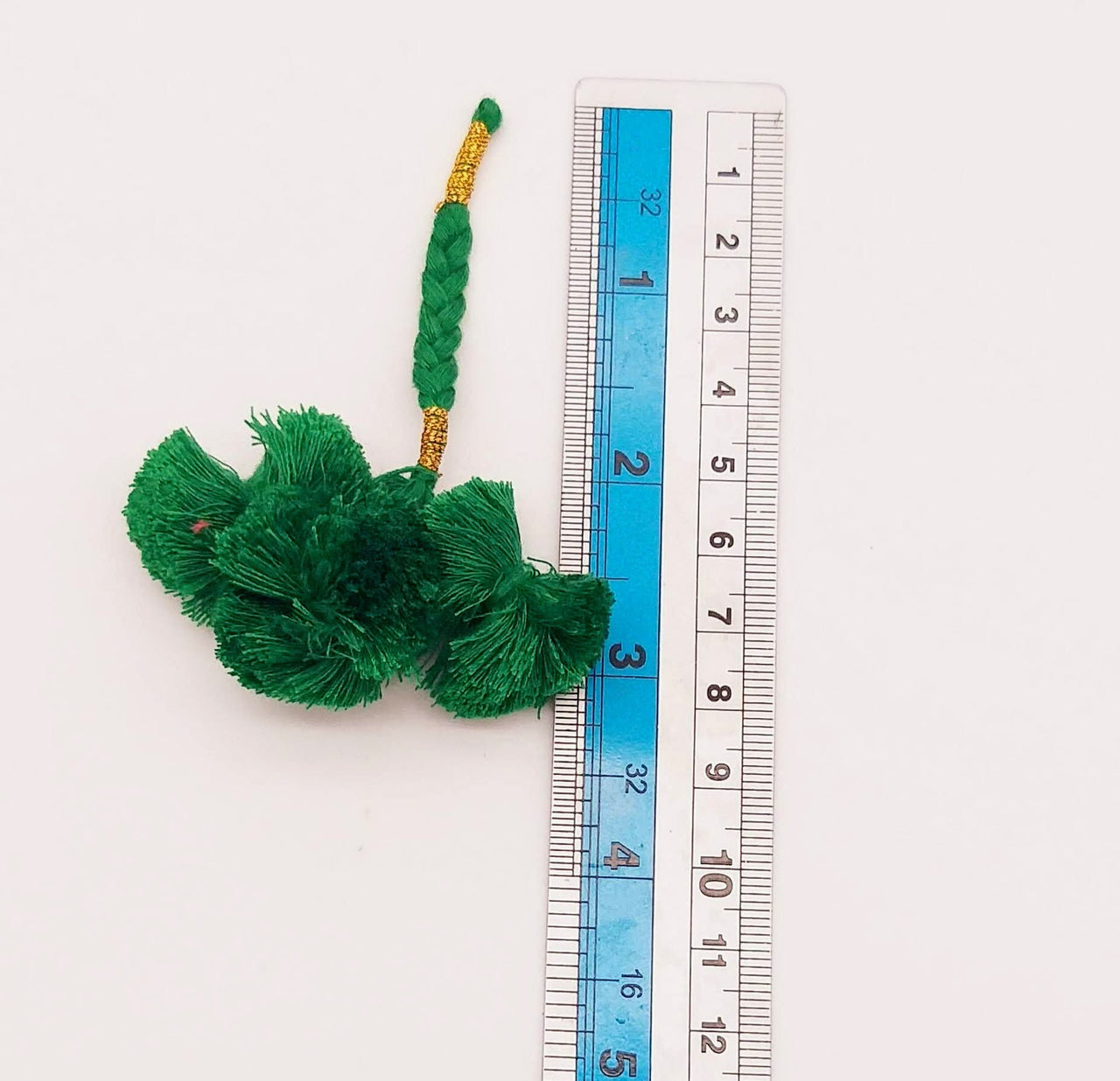4 x Green Pom-Pom Tassels Latkan, Pompom Decorations, Pom poms