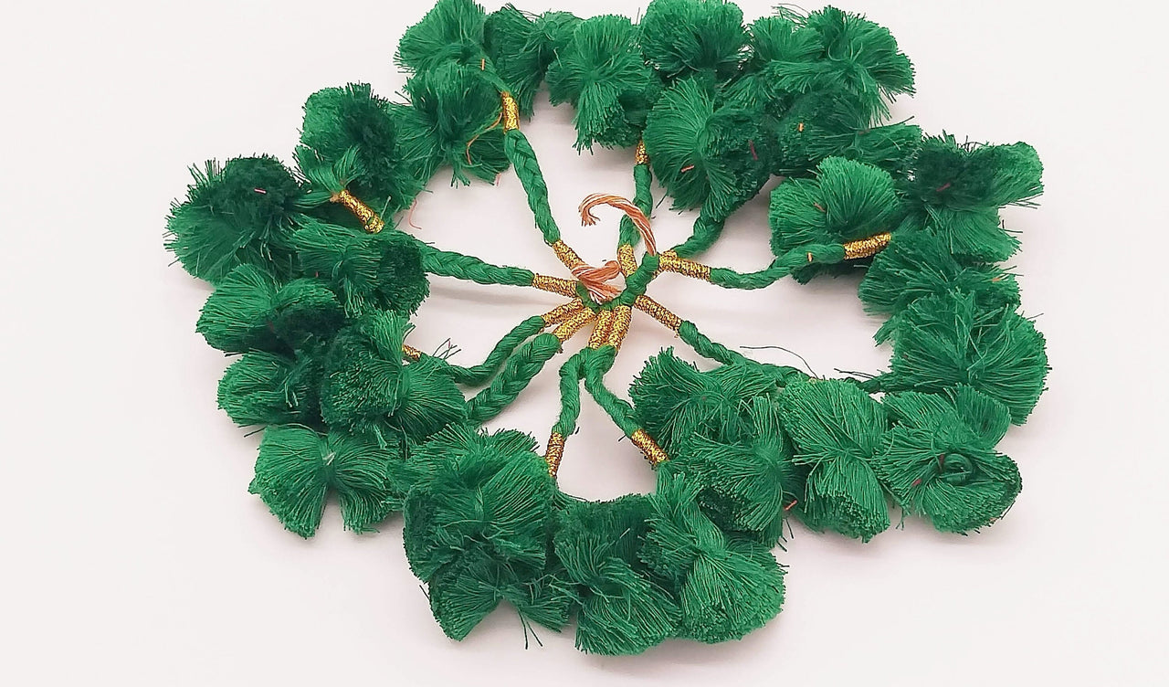4 x Green Pom-Pom Tassels Latkan, Pompom Decorations, Pom poms