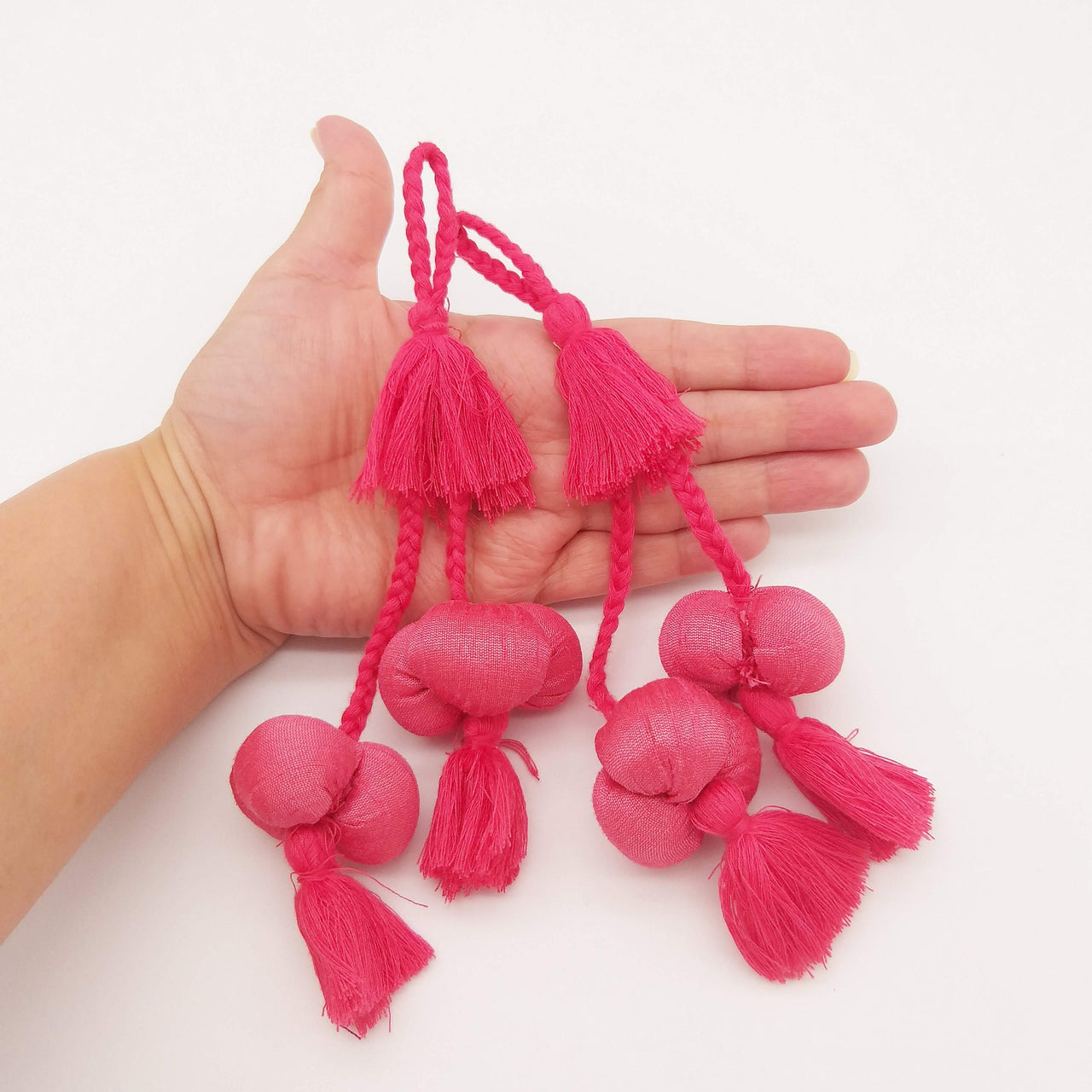 Pink Silk Fabric Ball Tassels, Latkan, Embellishments