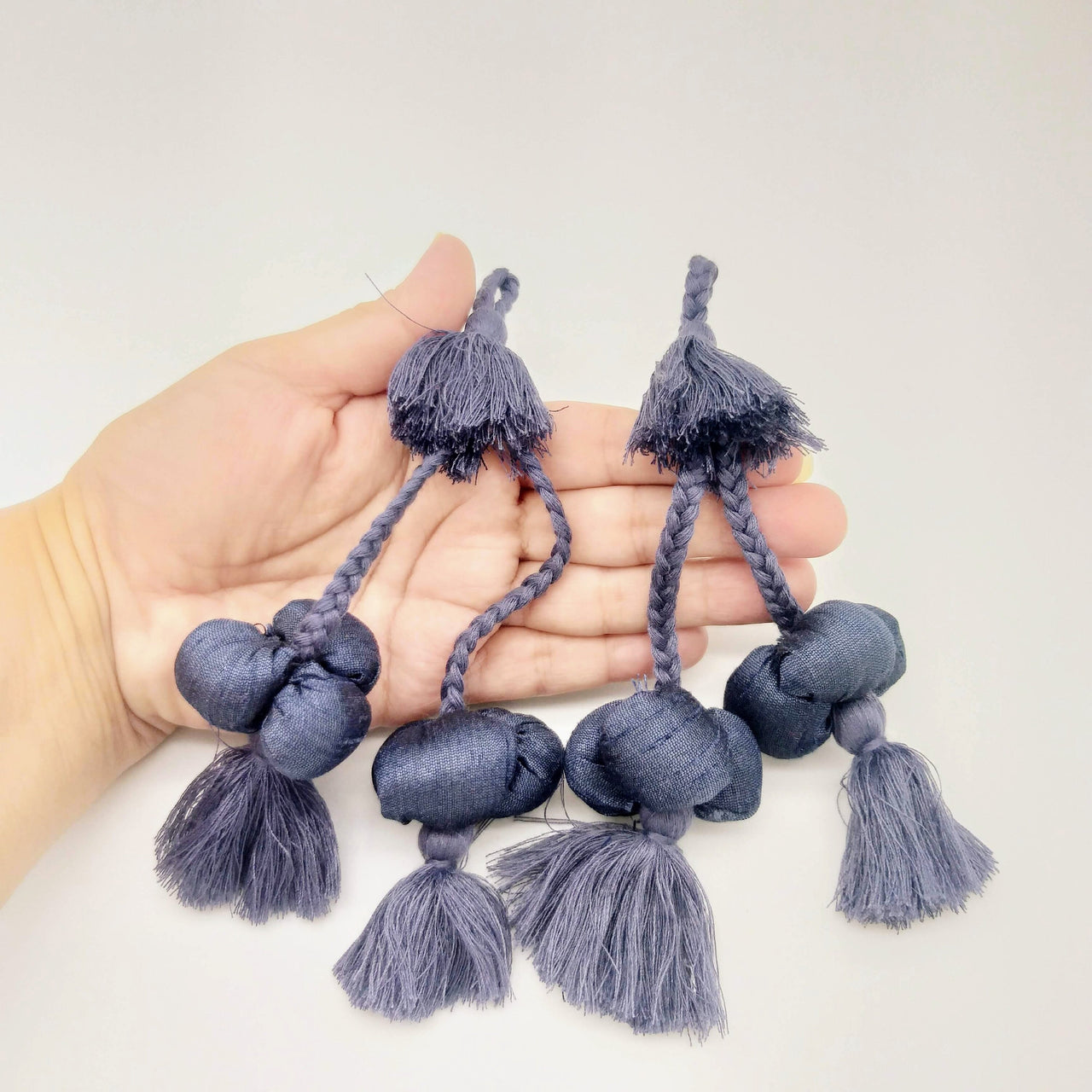 Grey Silk Fabric Ball Tassels, Latkan, Embellishments