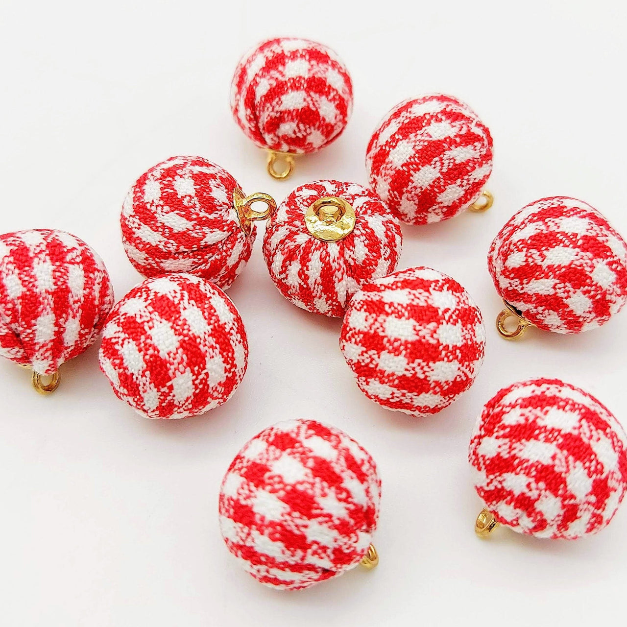 Red and White Checkered Cotton Small Fabric Balls Tassel, Button with Ring Cap, Decorative Tassels