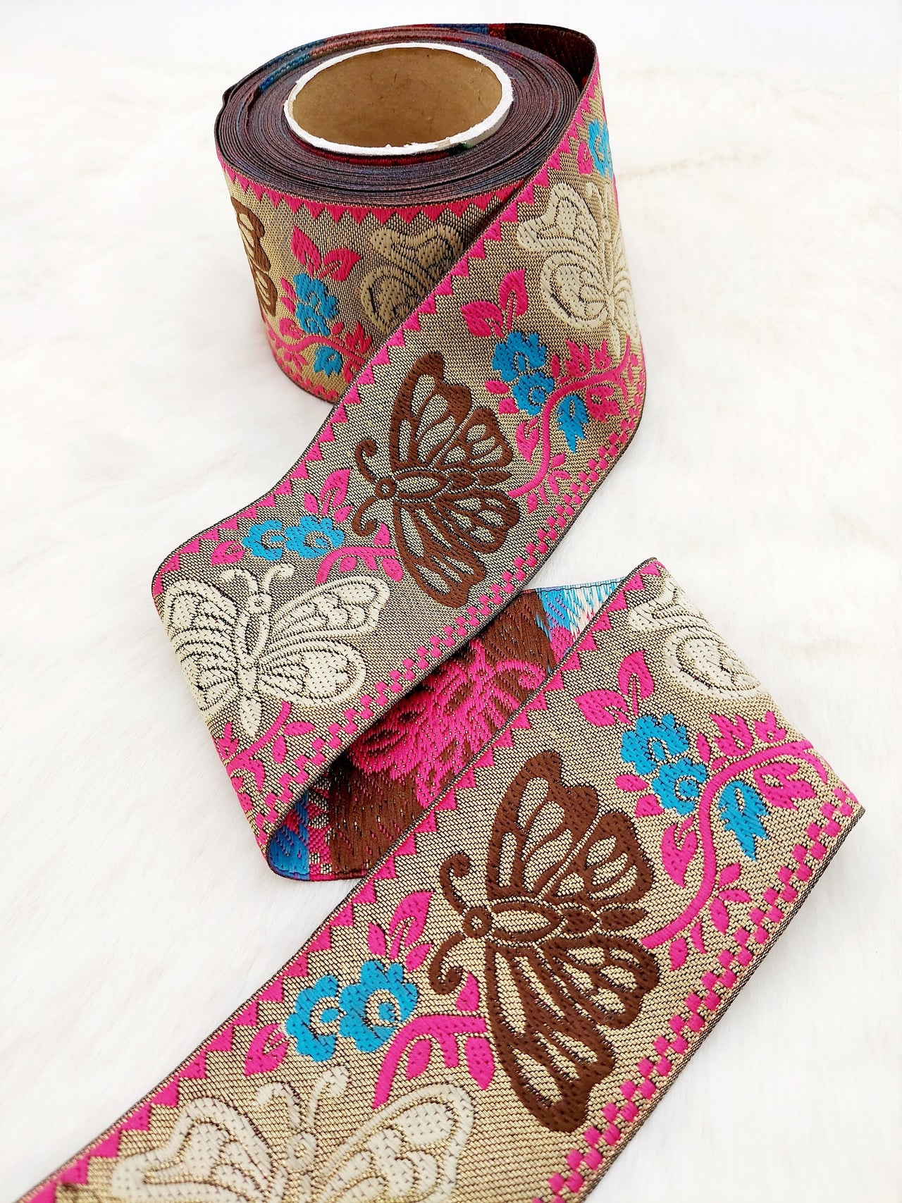 9 Yards Antique Gold Jacquard Brocade Sari Border Trim, Indian Woven Ribbon, Butterfly Trim