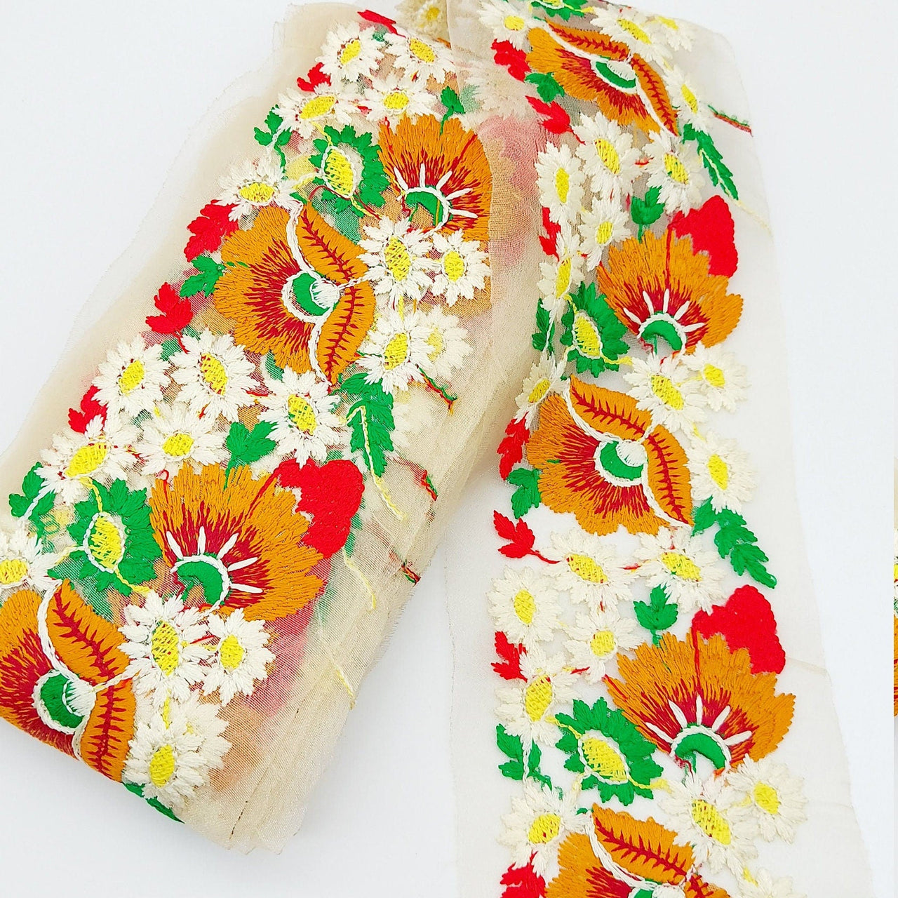 9 Yards Floral Border, Beige Shimmer Tissue Fabric Lace Trim Flowers Embroidery, Floral Sari Trimming
