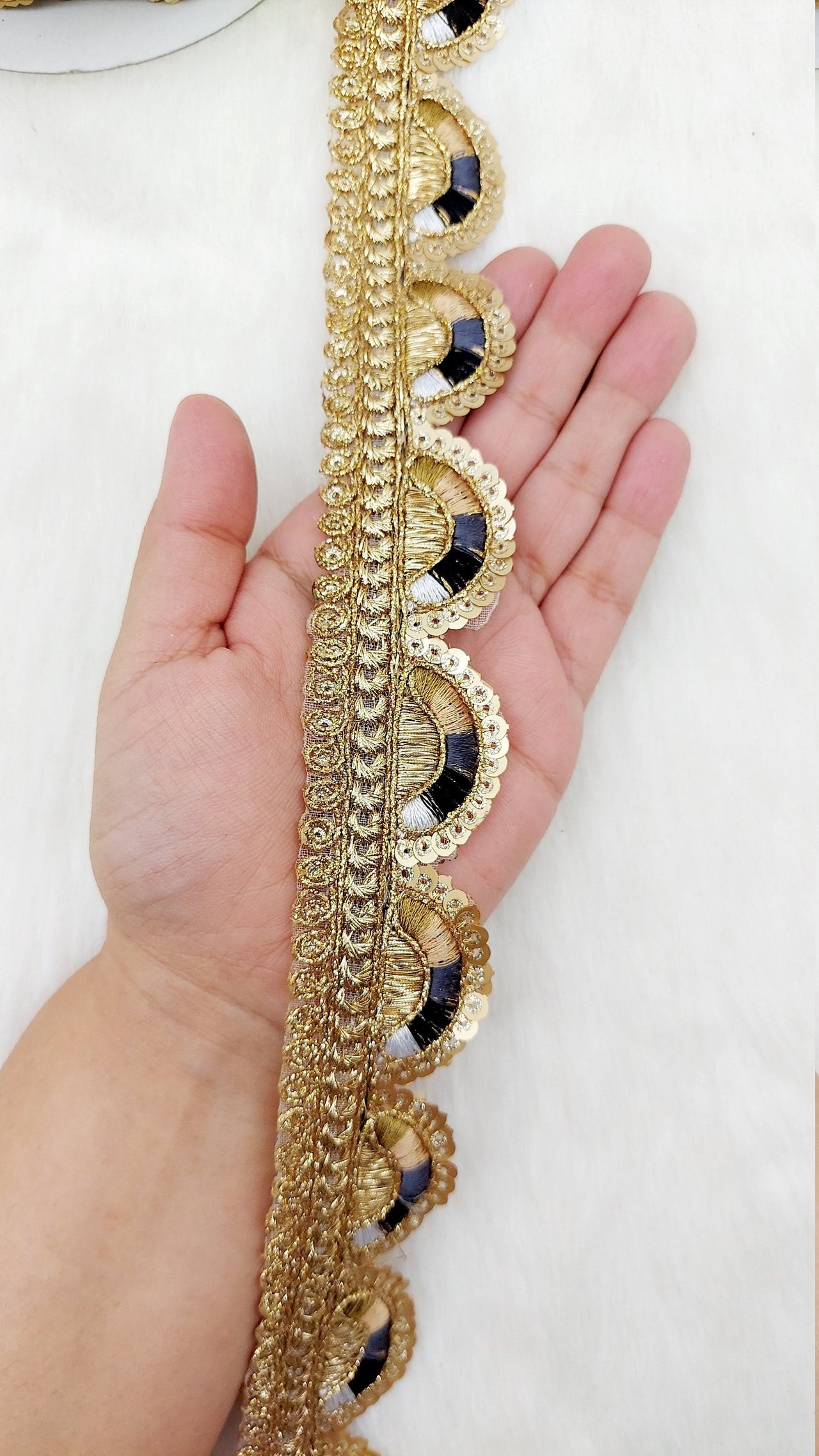 Gold Scalloped Lace Trim with Gold Sequins Embroidery, Fringe Lace Trim, Sari Trimming