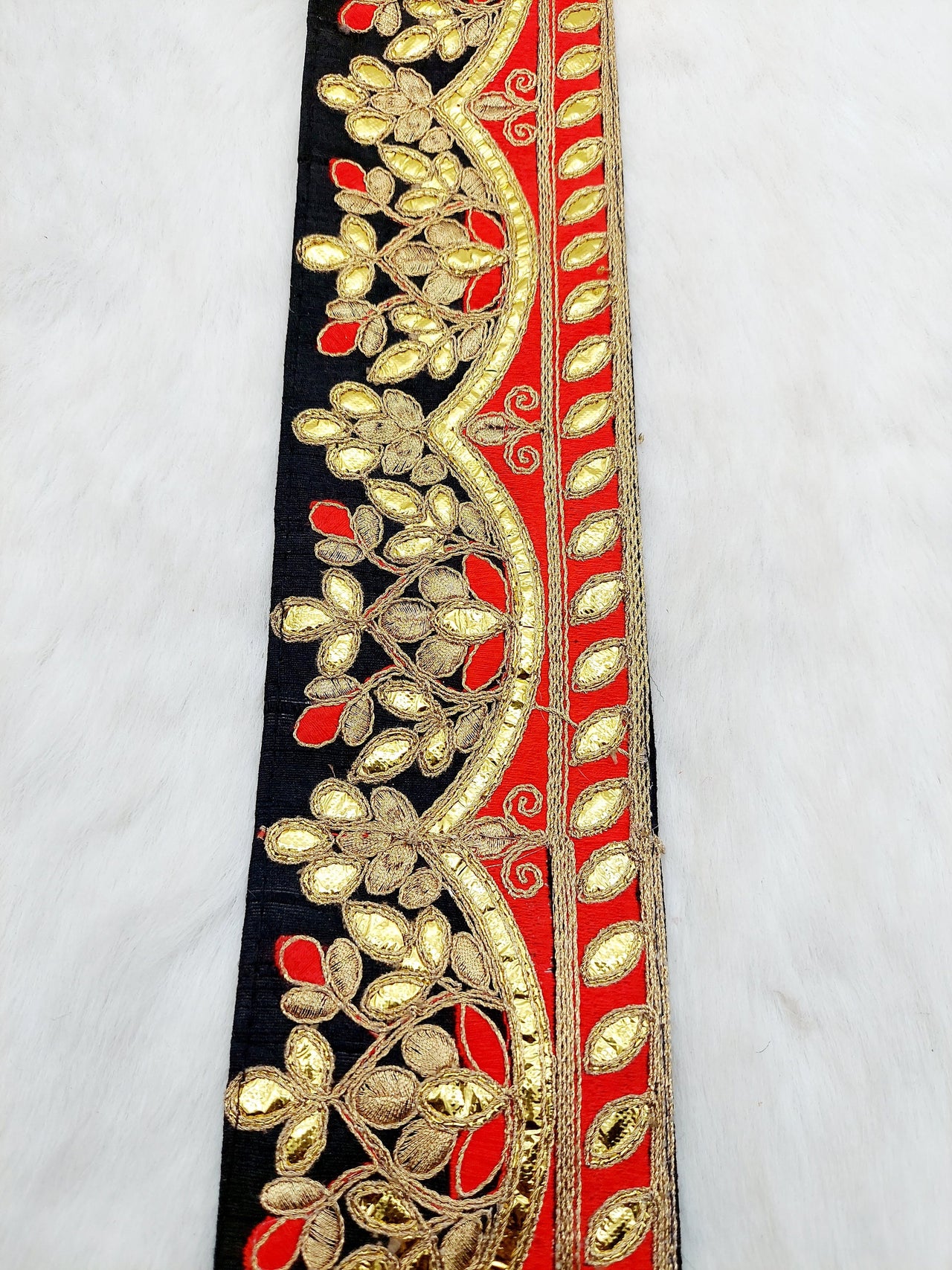 Silk Fabric Trim, Floral Gold Gota Patti Indian Sari Border Trim By Yard Decorative Trim Craft Lace
