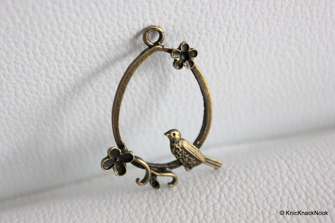 1 x Bronze Plated Birds With Flowers Pendants