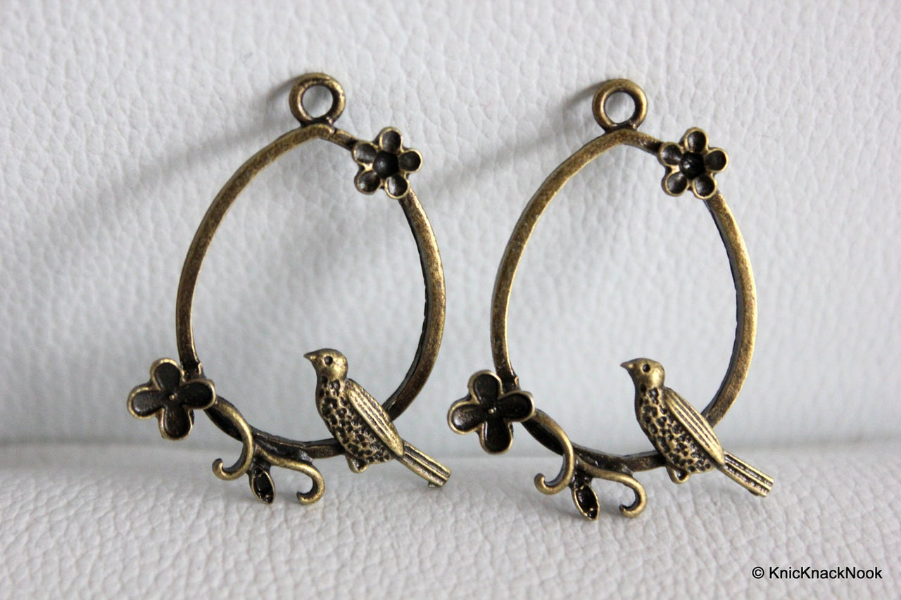 1 x Bronze Plated Birds With Flowers Pendants
