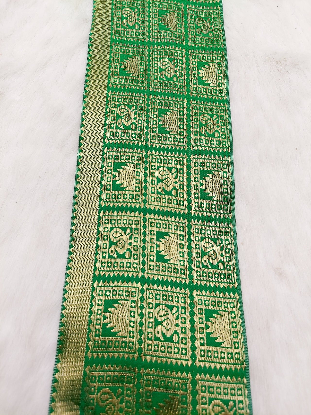 Jacquard Saree Border, Green And Gold Woven Thread Work Trim, Jacquard Trimming Decorative Trim