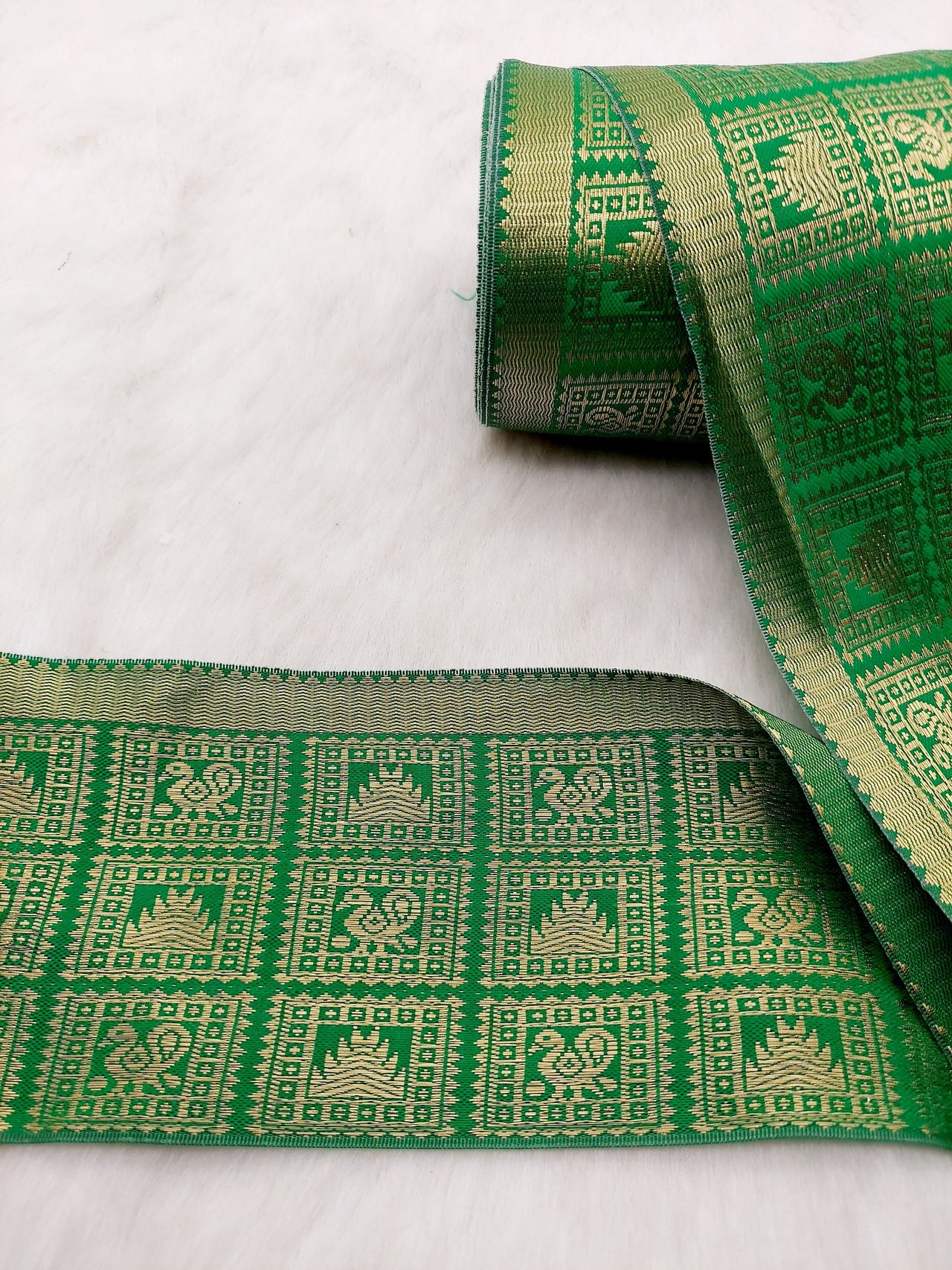 Jacquard Saree Border, Green And Gold Woven Thread Work Trim, Jacquard Trimming Decorative Trim