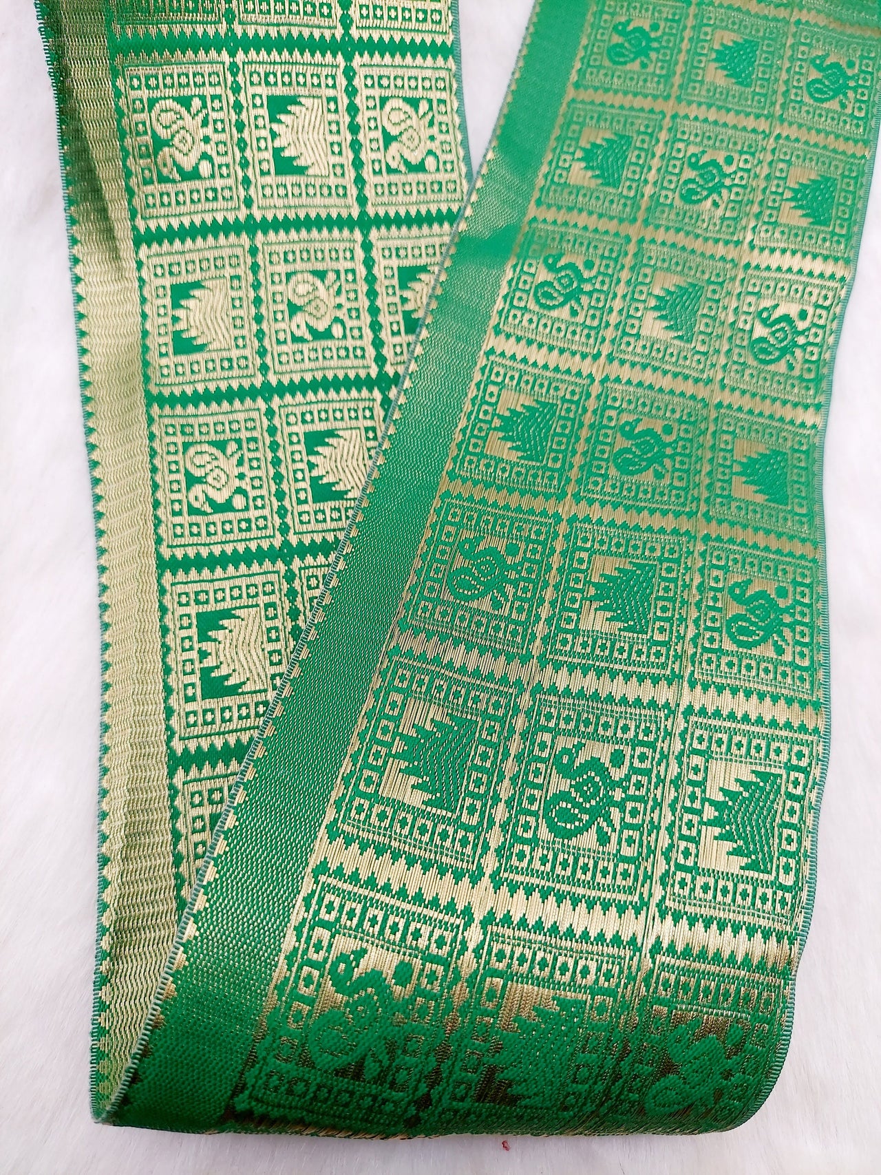 Jacquard Saree Border, Green And Gold Woven Thread Work Trim, Jacquard Trimming Decorative Trim