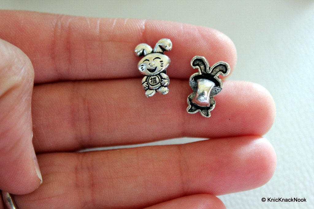 10 x Rabbit Beads/ spacer beadsTibetan Silver 14mmx10mm