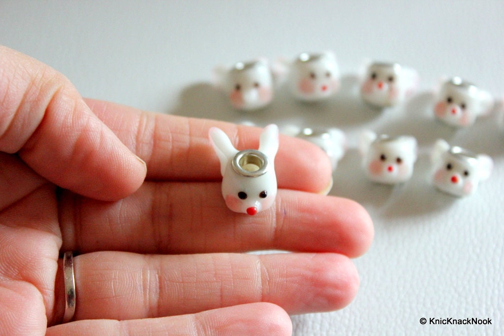 2 X White Pink Glass Easter Bunny / Rabbit Lampwork Bead