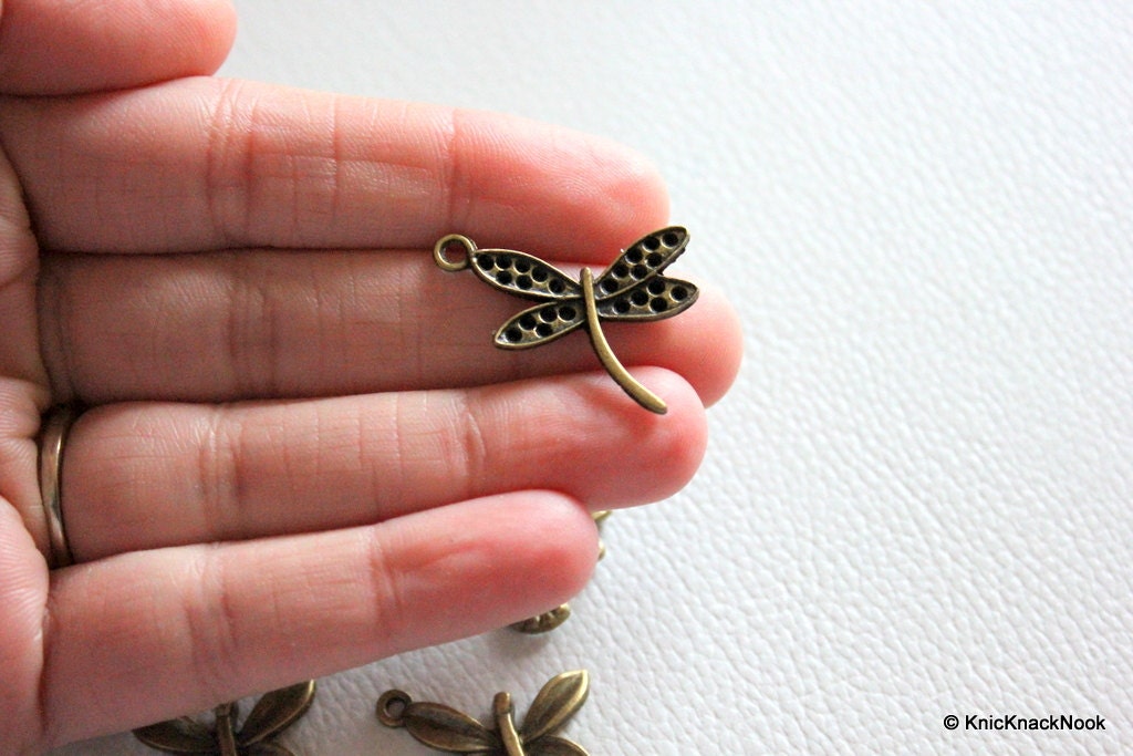 5 x Bronze Tone Dragonfly Charms Pendants