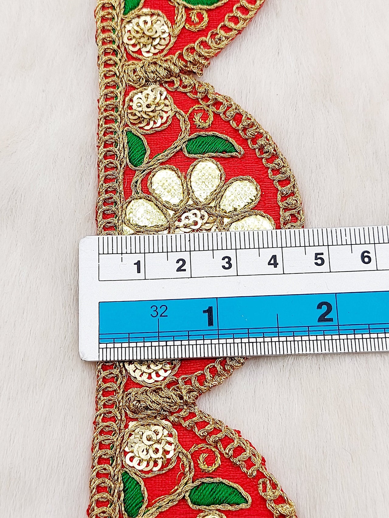 9 Yards Silk Fabric Scalloped Lace Trim, Indian Gold Foil Work Embroidery Gota Patti Sari Border Decorative Trim Craft Lace
