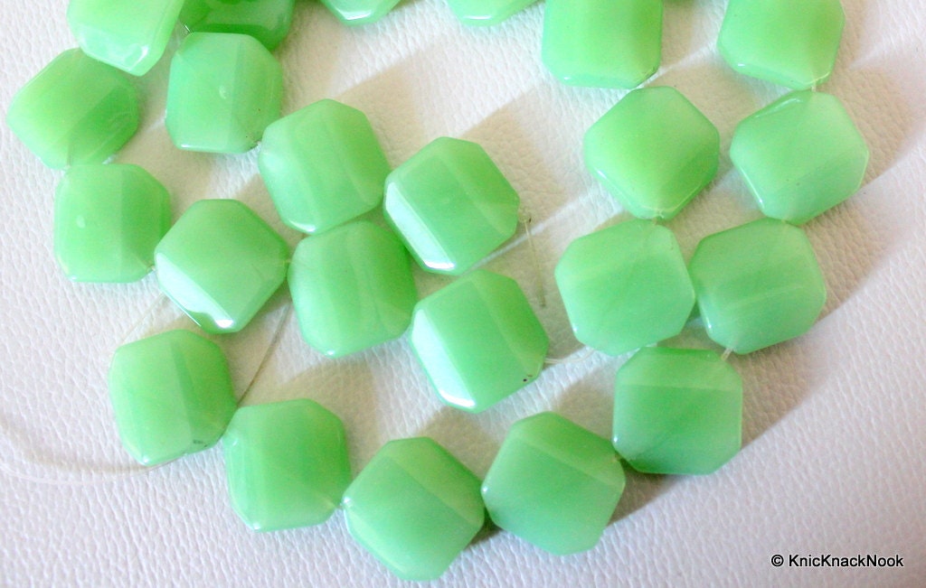 Green Square Opaque Glass Beads 20x20mm