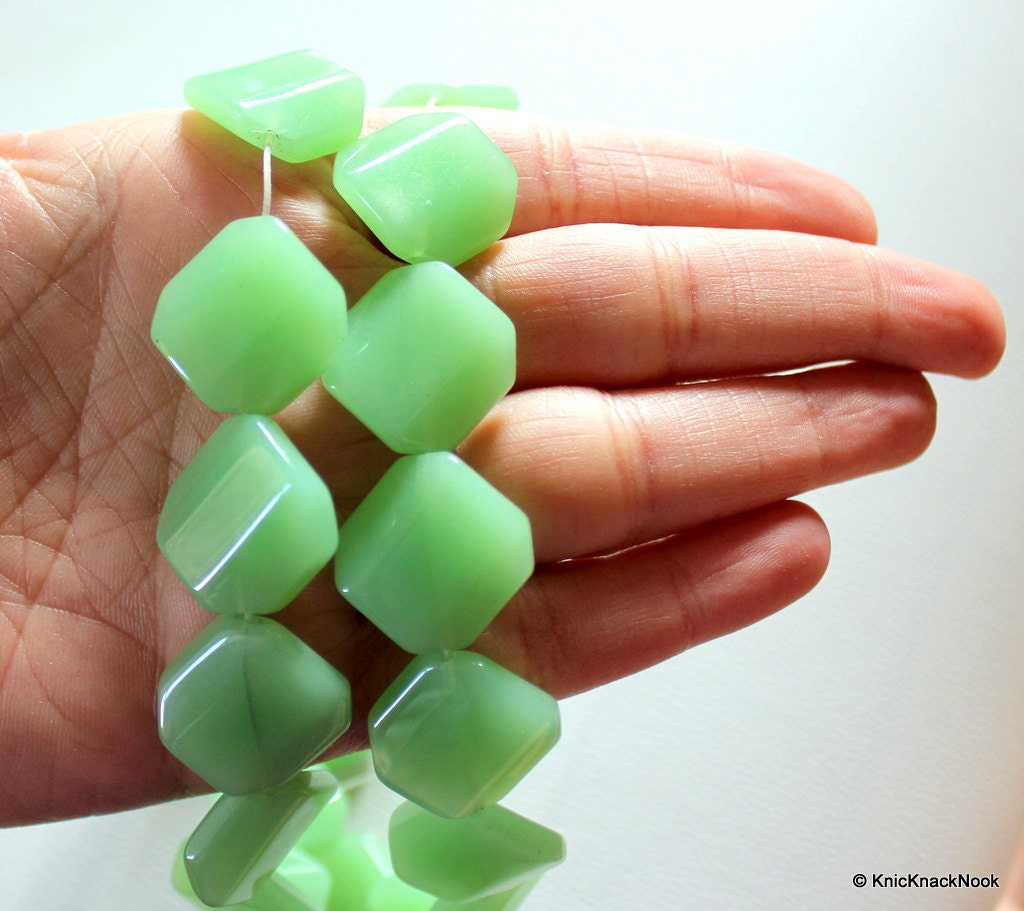 Green Square Opaque Glass Beads 20x20mm