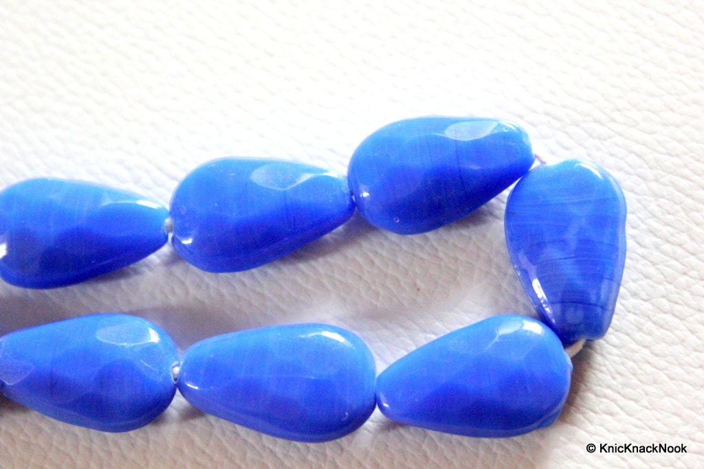 7 x Blue Faceted Opaque Glass Briolette Beads 20x12mm