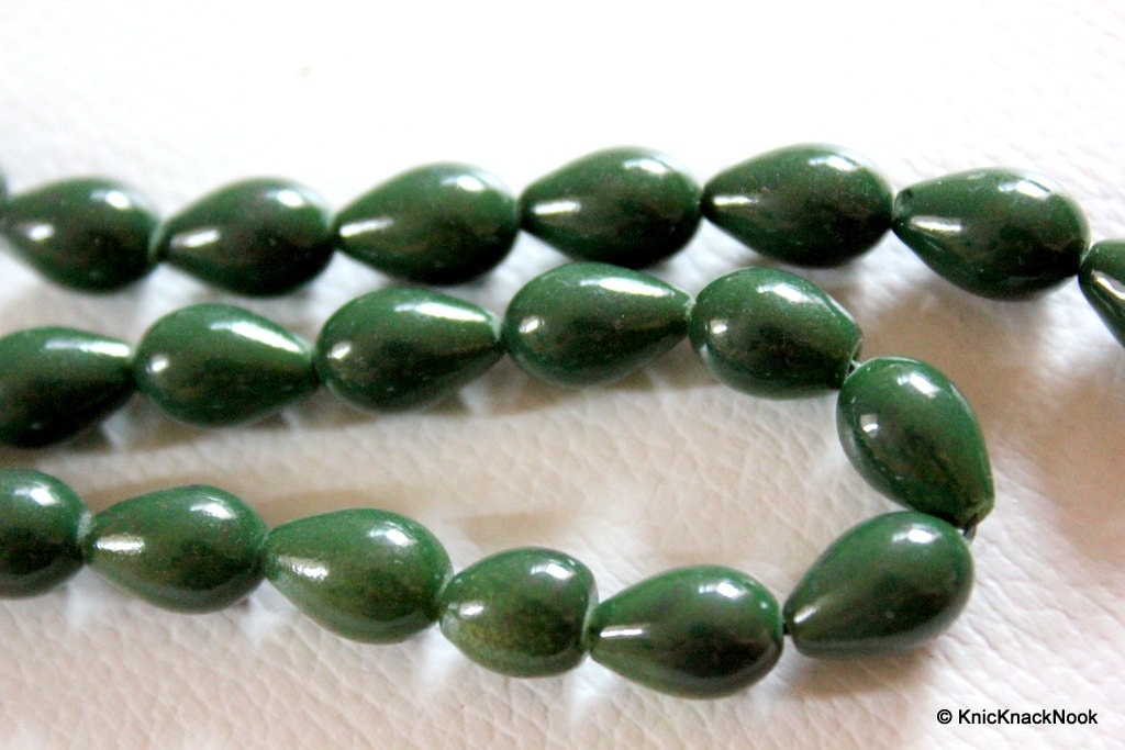 Green Briolette Teardrop Glass Beads 12mm, Jewellery Making Beads