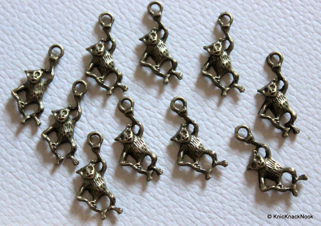 10 x Zinc Alloy Bronze Tone Monkey Charms Pendants 21x9x3mm