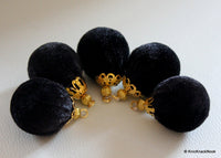 Thumbnail for Black And Gold Velvet Bead x 2