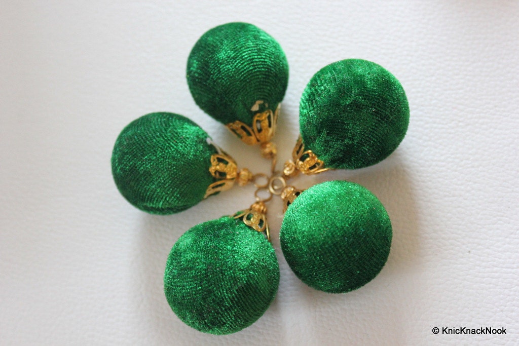 Green And Gold Velvet Bead x 2