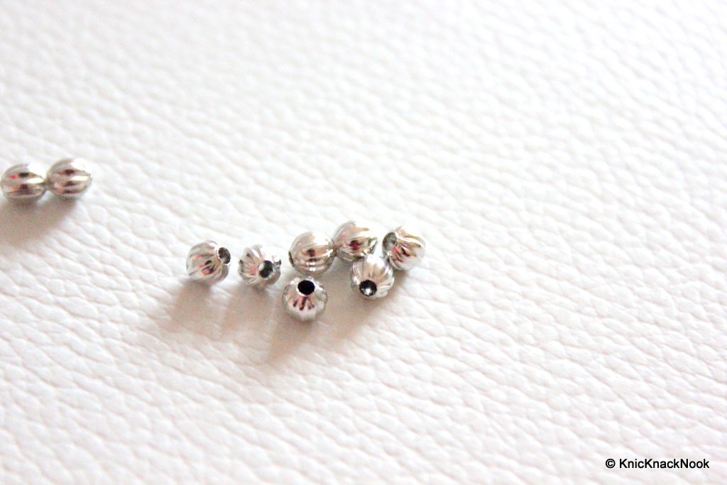 100 x Metal Silver Tone Watermelon Spacers Beads 4mm