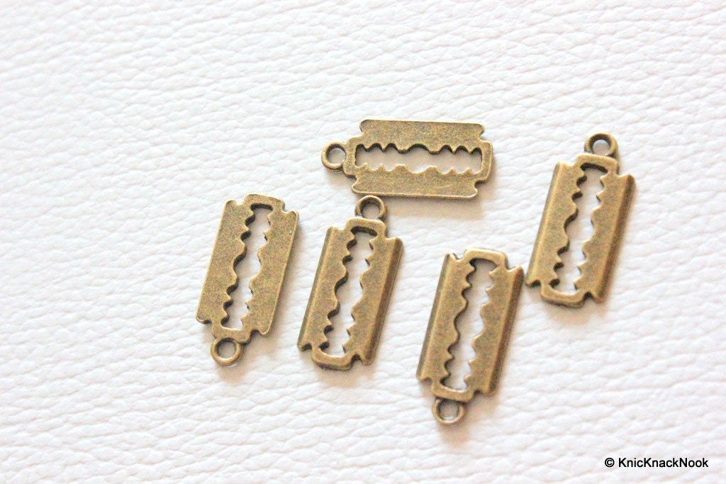 5 x Zinc Alloy Bronze Tone Blade Charm Pendants 20mm x 9mm