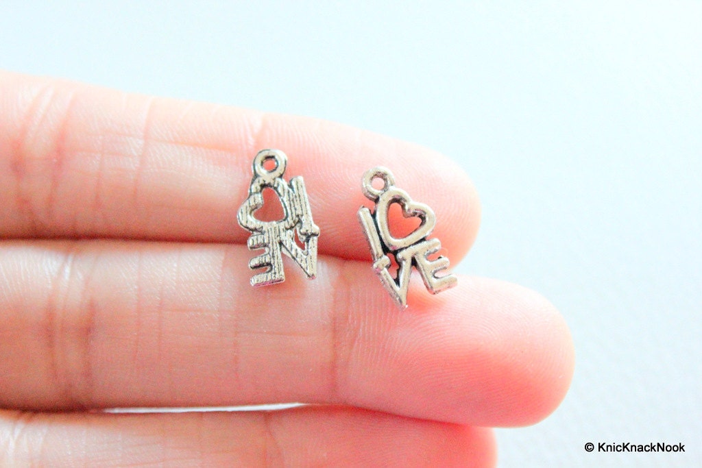 6 x Heart 'I Love' Zinc Alloy Silver Tone Charms