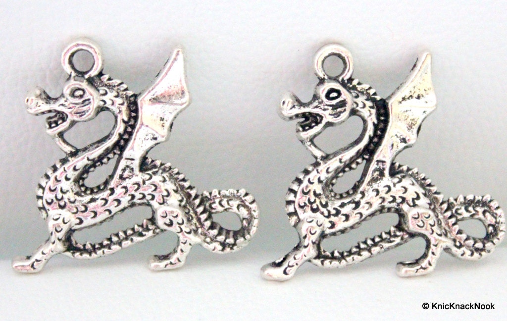 1 x Dragon Silver Tone Pendant