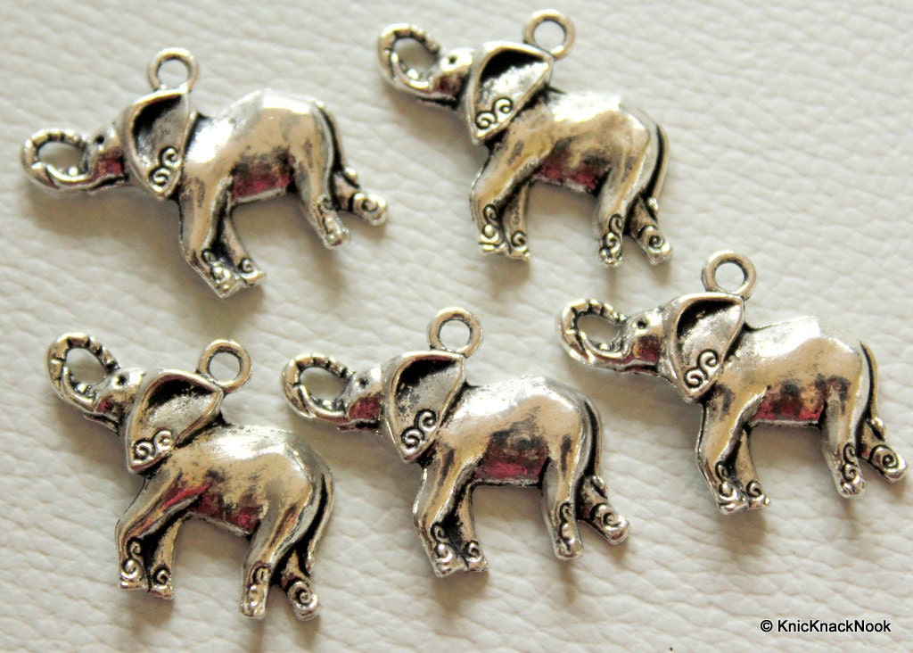 5 x Elephant Silver Tone Charms
