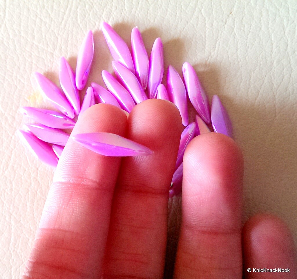 10 x Lilac Purple Acrylic Beads 19mm x 4mm