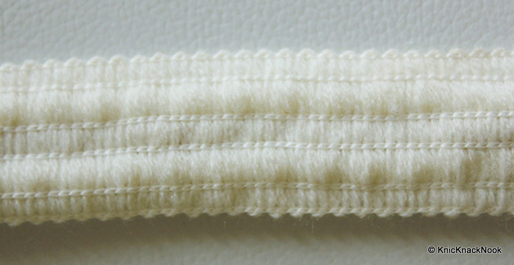 White Thread Trim With Pearl Embellishments, Approx. 22mm Wide