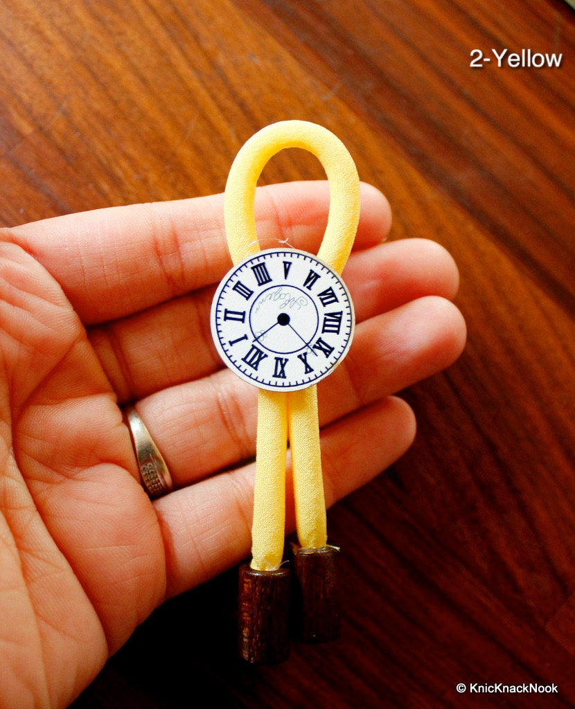 Vintage Clock Pinkback Buttons