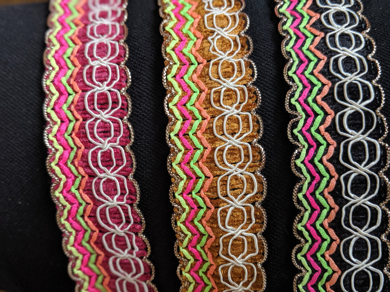 Gimp Trim With Neon Embroidery, Thread Trim, Approx. 32 mm wide, Trim By 9 Yards, Decorative Trim Craft Ribbon Costume Trimming Fashion Trim