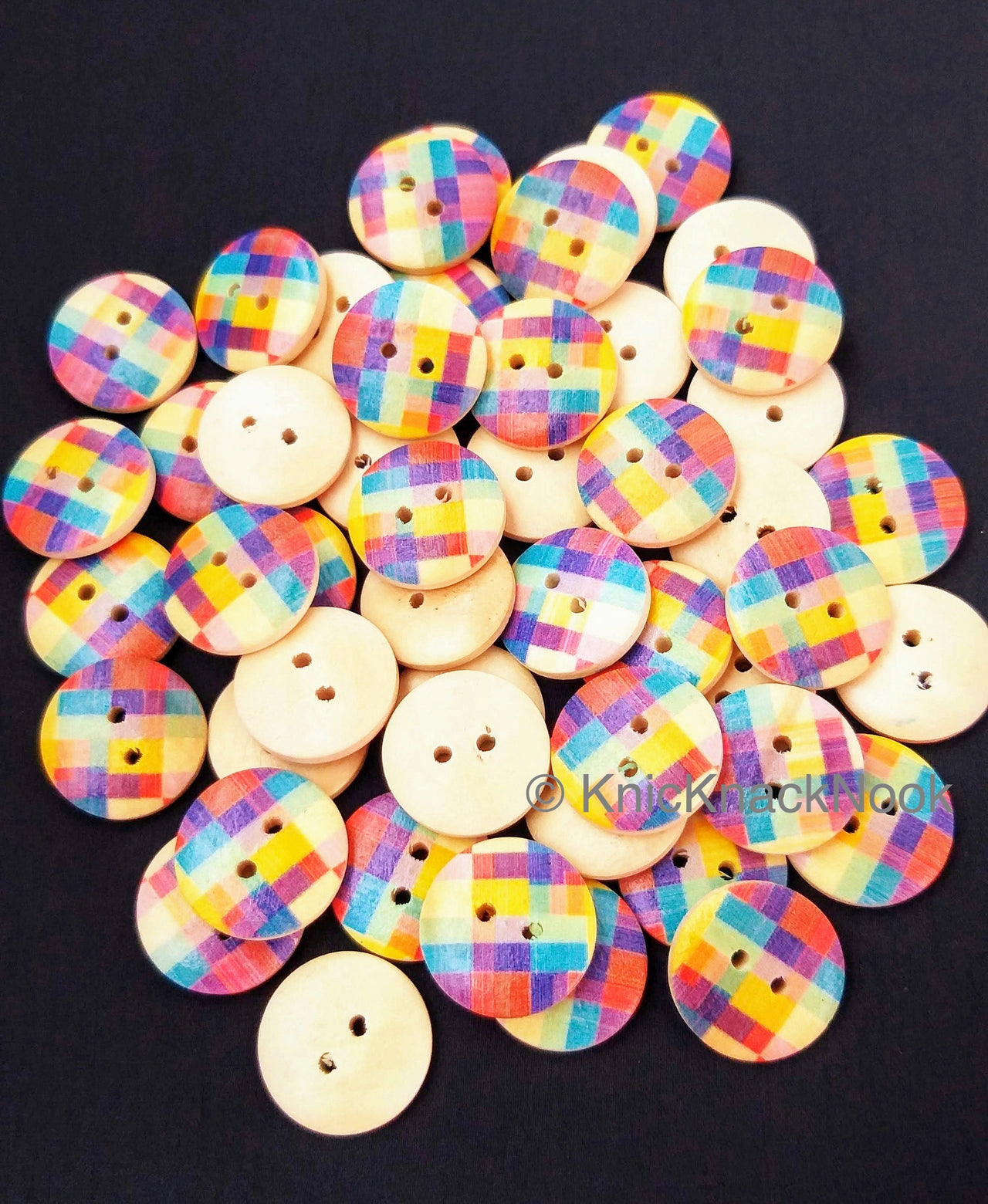 Chequered Print Multicoloured Round Wood Buttons