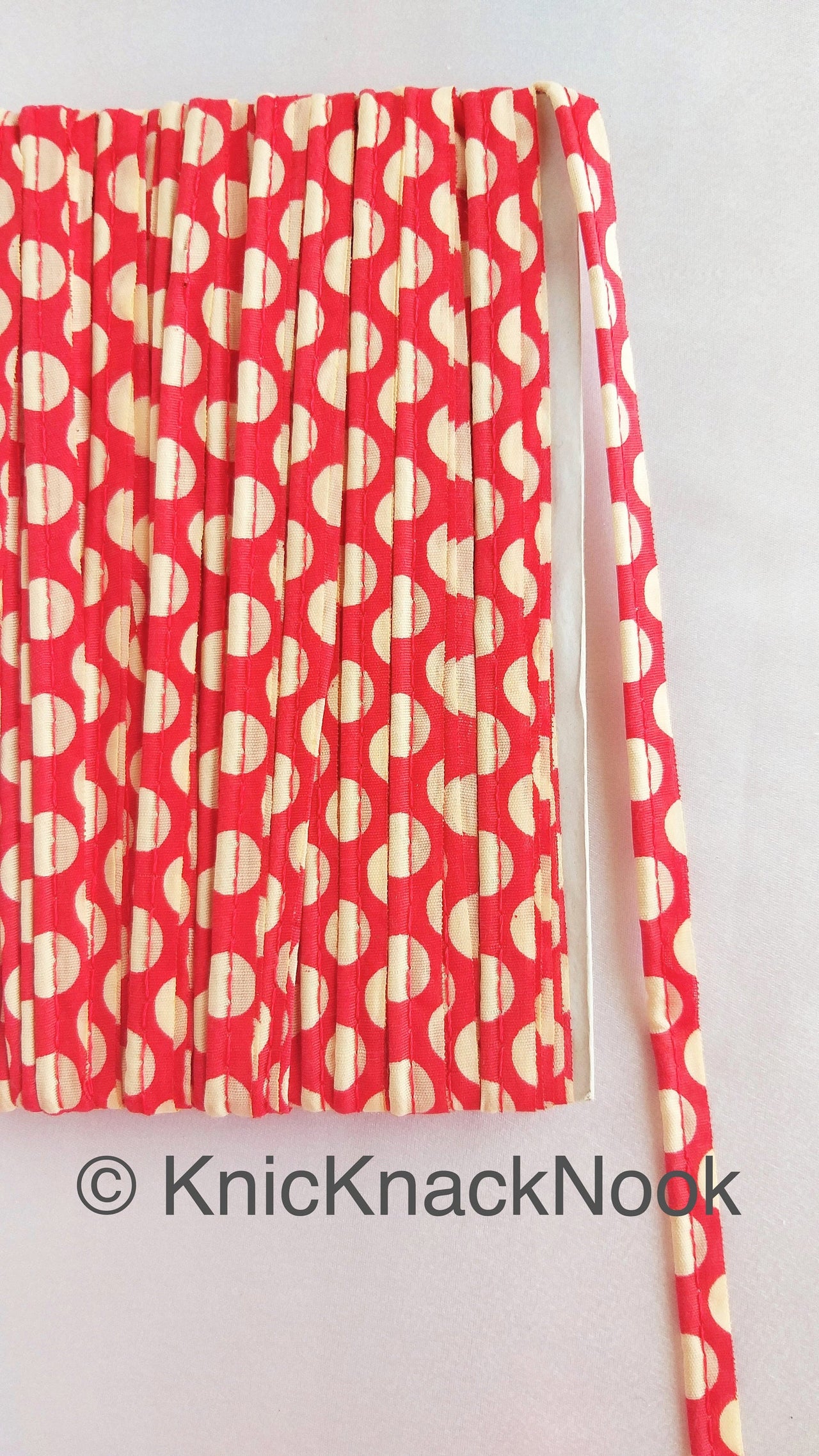 Red / Green Fabric Trim with Beige Polka Dots, Cotton Trim, Piping Trim, Approx. 10 mm wide, Retro Trim, 3 YardsTrim