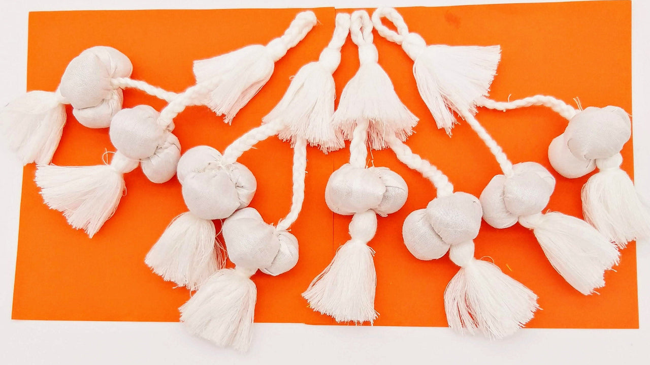 White Silk Fabric Ball Tassels, Latkan, Embellishments