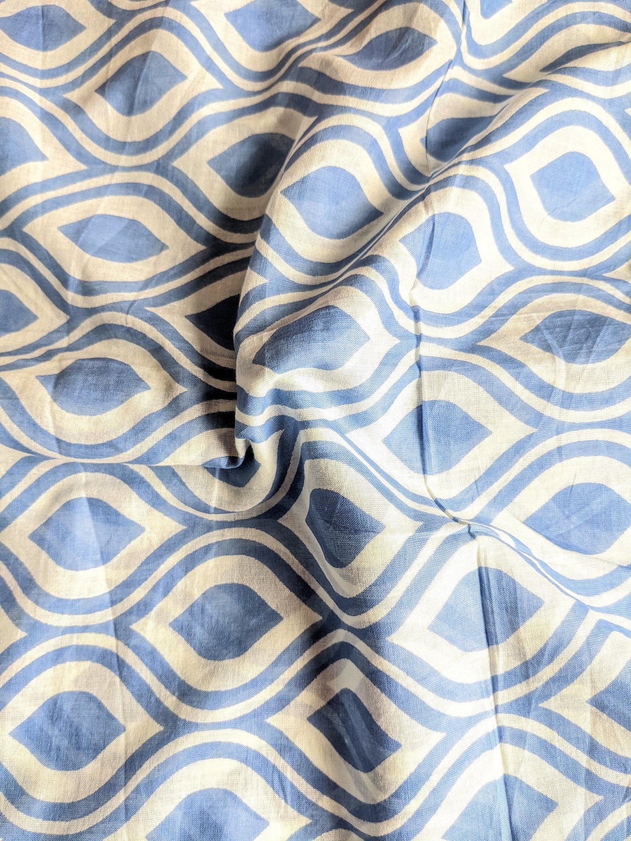 Blue and White Printed Cotton Muslin Fabric, Sewing Fabric, Fabric By Metre / Half Metre