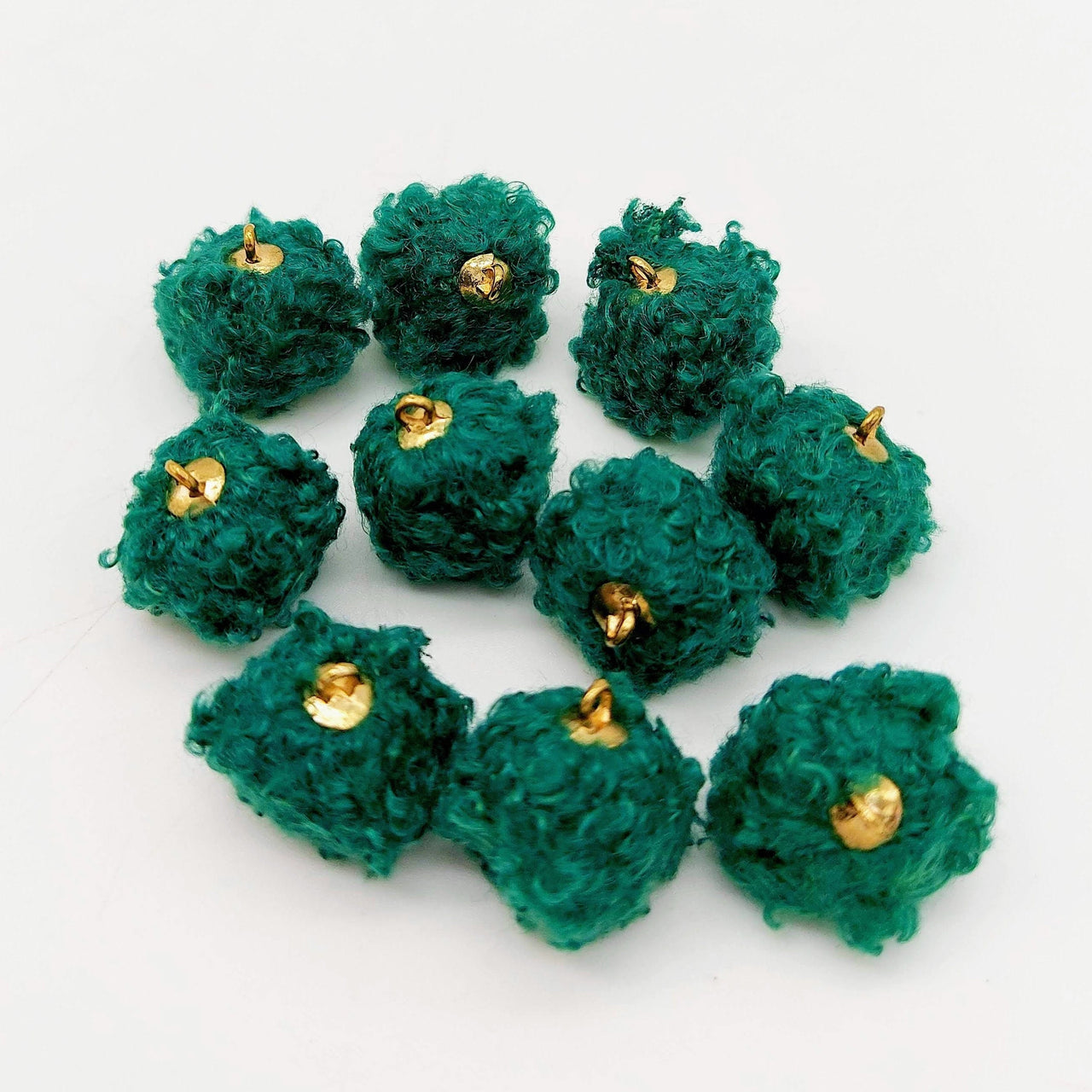 Green Fur Fabric Ball Tassel, Button with Ring Cap, Decorative Tassels