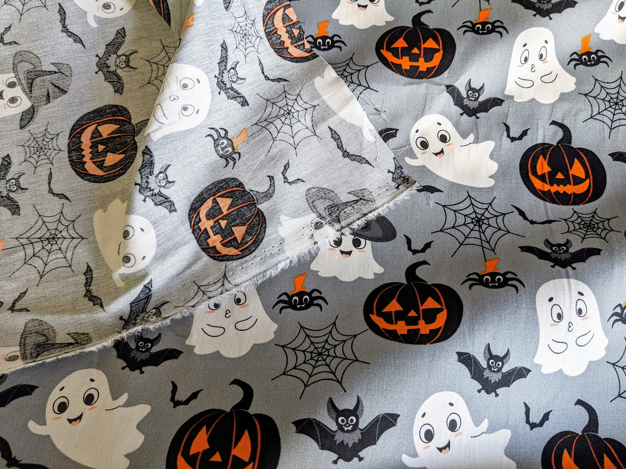 Halloween Fabric, 100% Cotton Poplin, Quilting Fabric