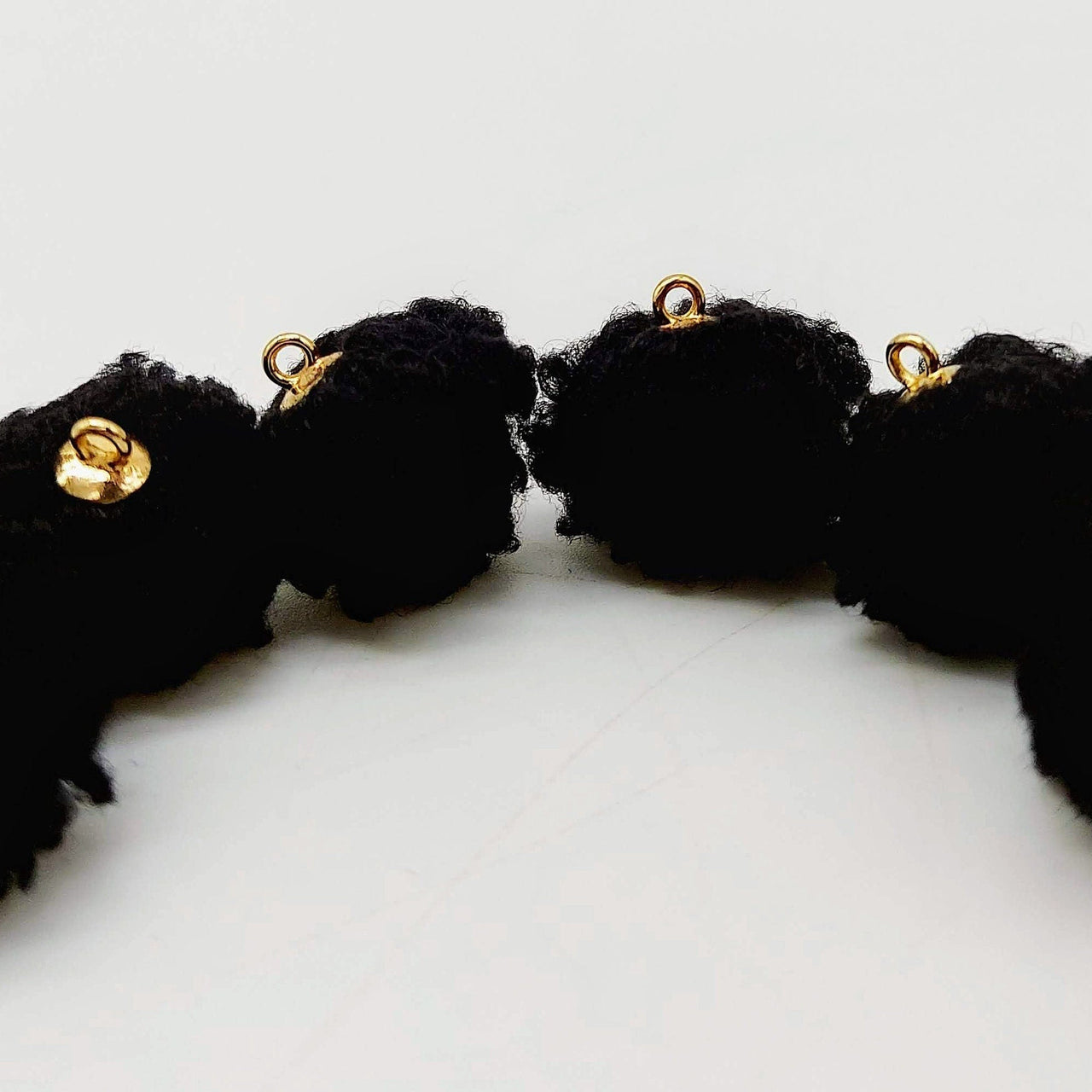 Black Fur Fabric Ball Tassel, Button with Ring Cap, Decorative Tassels