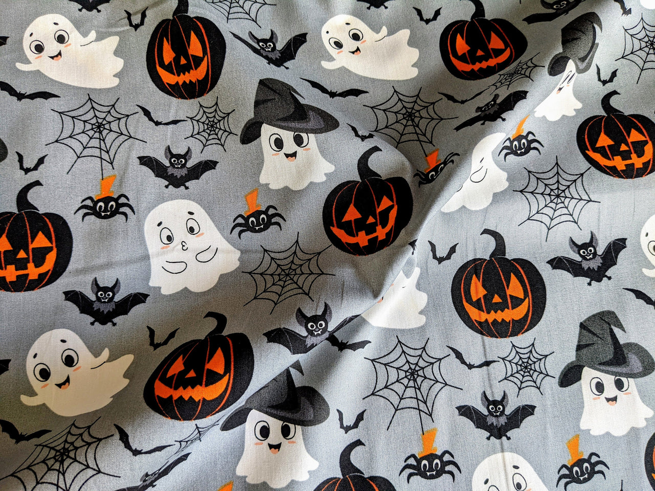 Halloween Fabric, 100% Cotton Poplin, Quilting Fabric