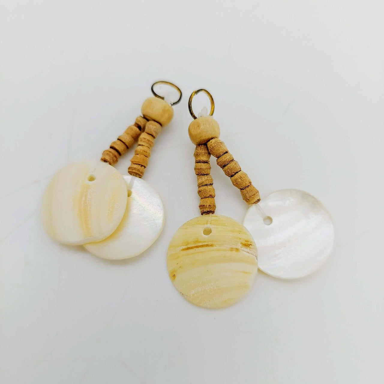 Seashells Handmade Tassel with Wood Beads, Boho Tassel Latkan, 1 Pair