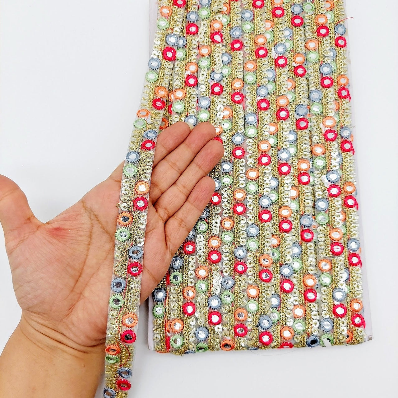 Embroidered Trim Sequins Trim 3 Yards Decorative Lace Sari Border Costume Ribbon Crafting Sewing Tape
